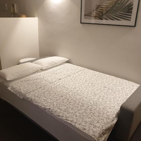 Maxx Apartamento ซาลอว์ ภายนอก รูปภาพ