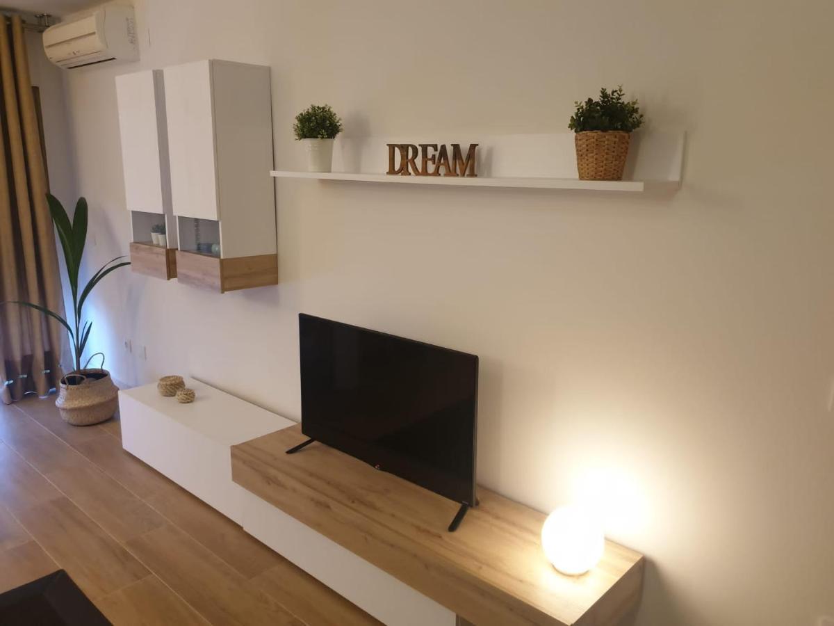 Maxx Apartamento ซาลอว์ ภายนอก รูปภาพ